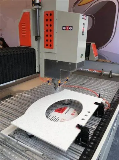 मार्बल ग्रेनाइट काउंटरटॉप्स को कैसे काटें